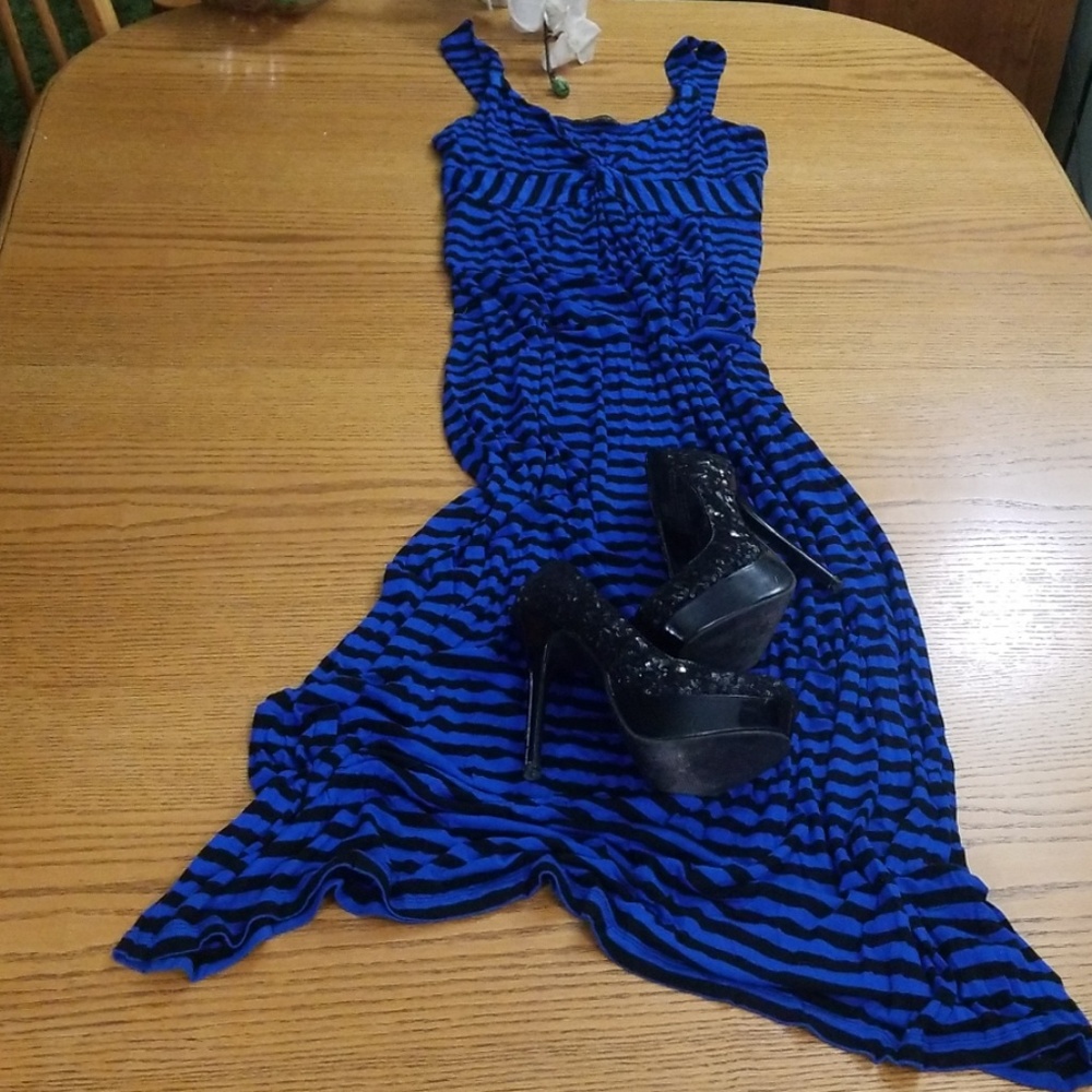 Spense M-L Maxi striped Dress